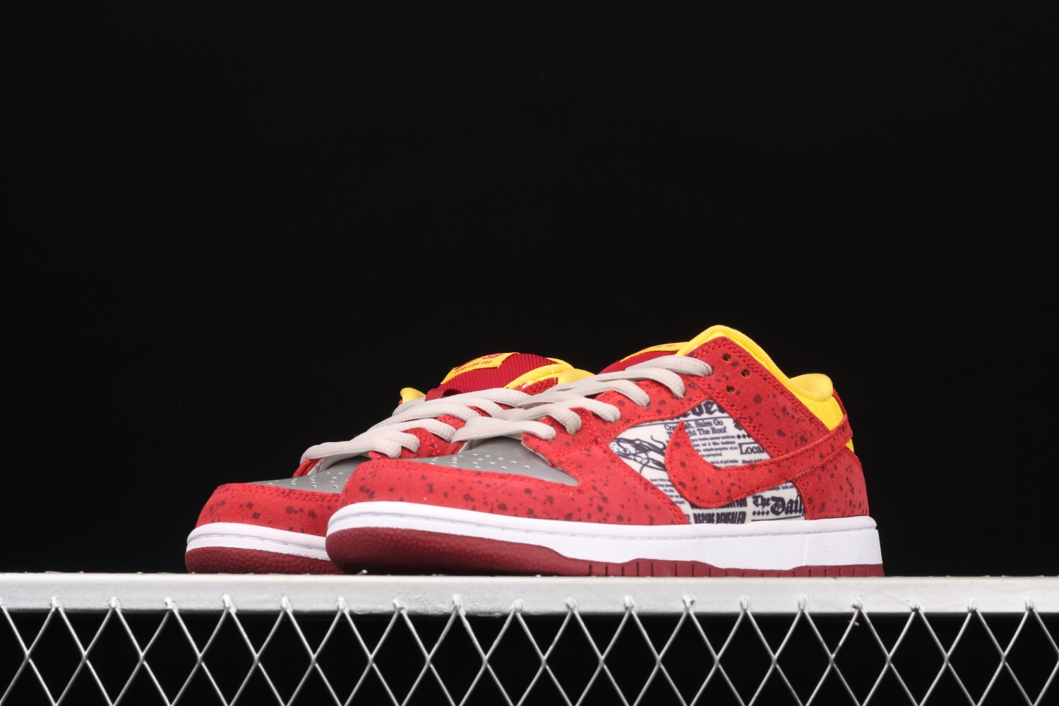 Nike Dunk SB Low Rukus Crawfish  504750-660