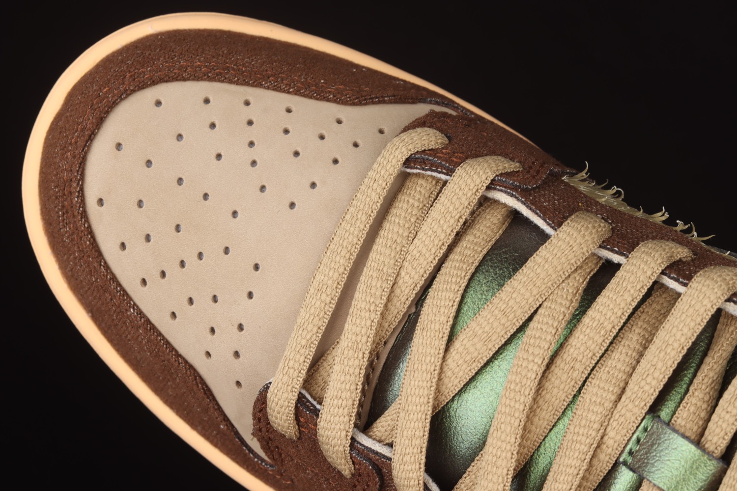 Nike SB Dunk High Concepts Turdunken DC6887-200