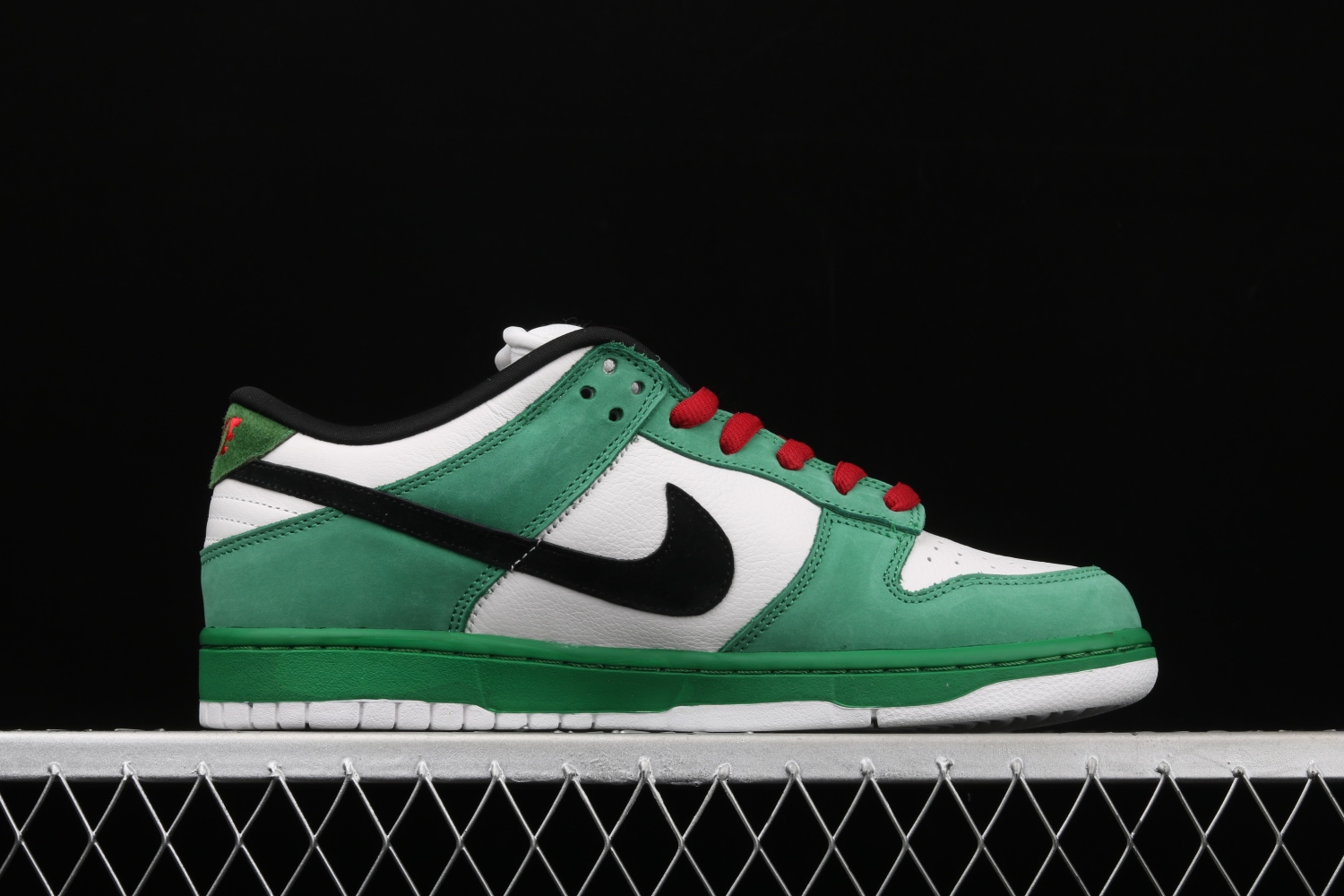 Nike Dunk SB Low Heineken 304292-302