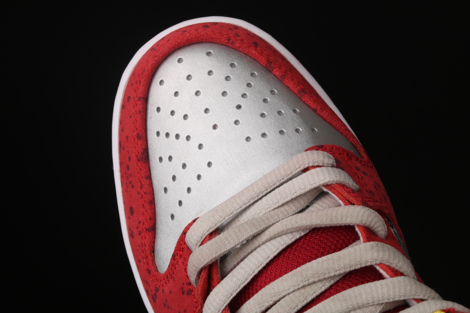 Nike Dunk SB Low Rukus Crawfish  504750-660