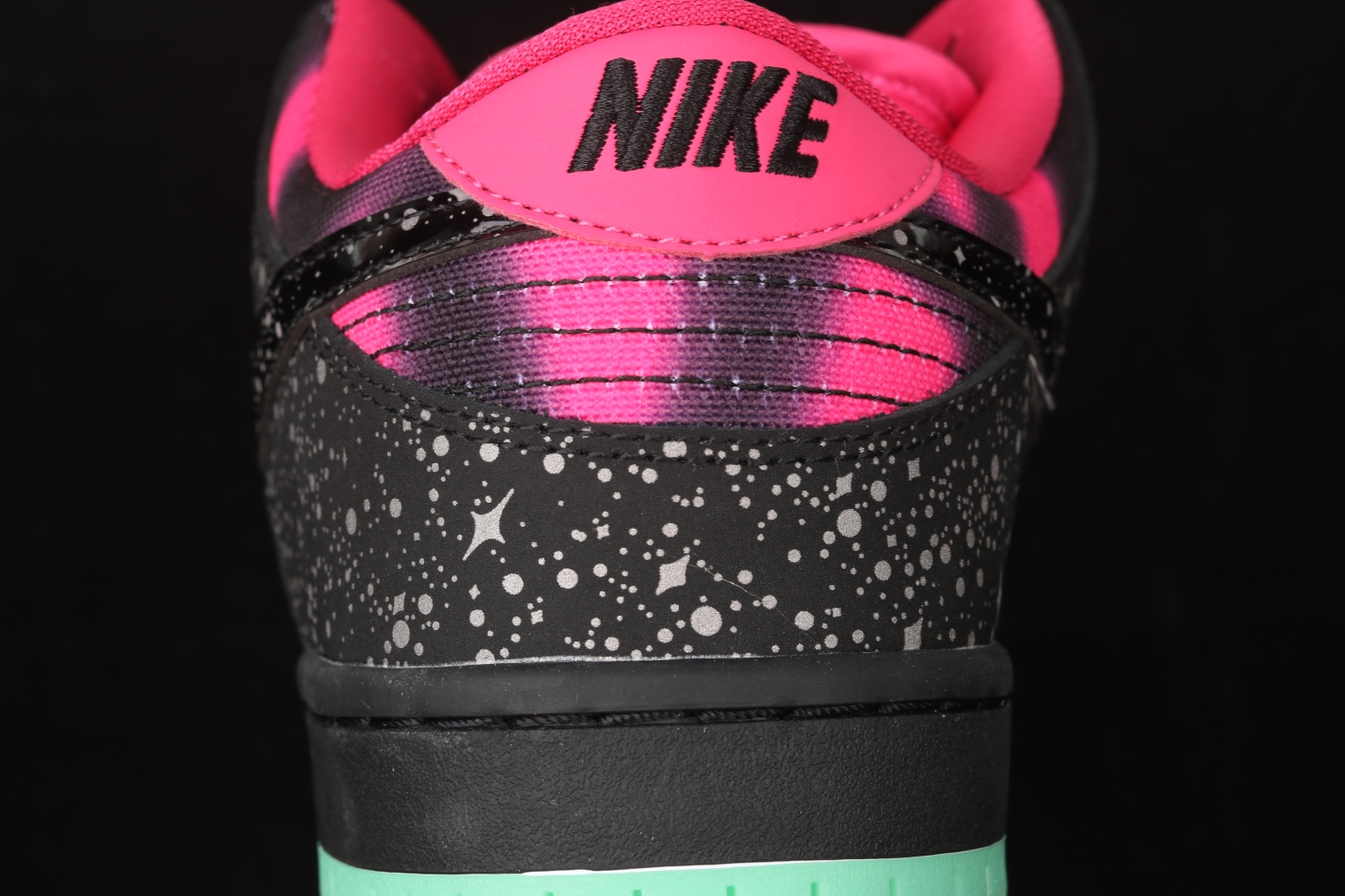 Nike Dunk SB Low Premier  Northern Lights  724183-063