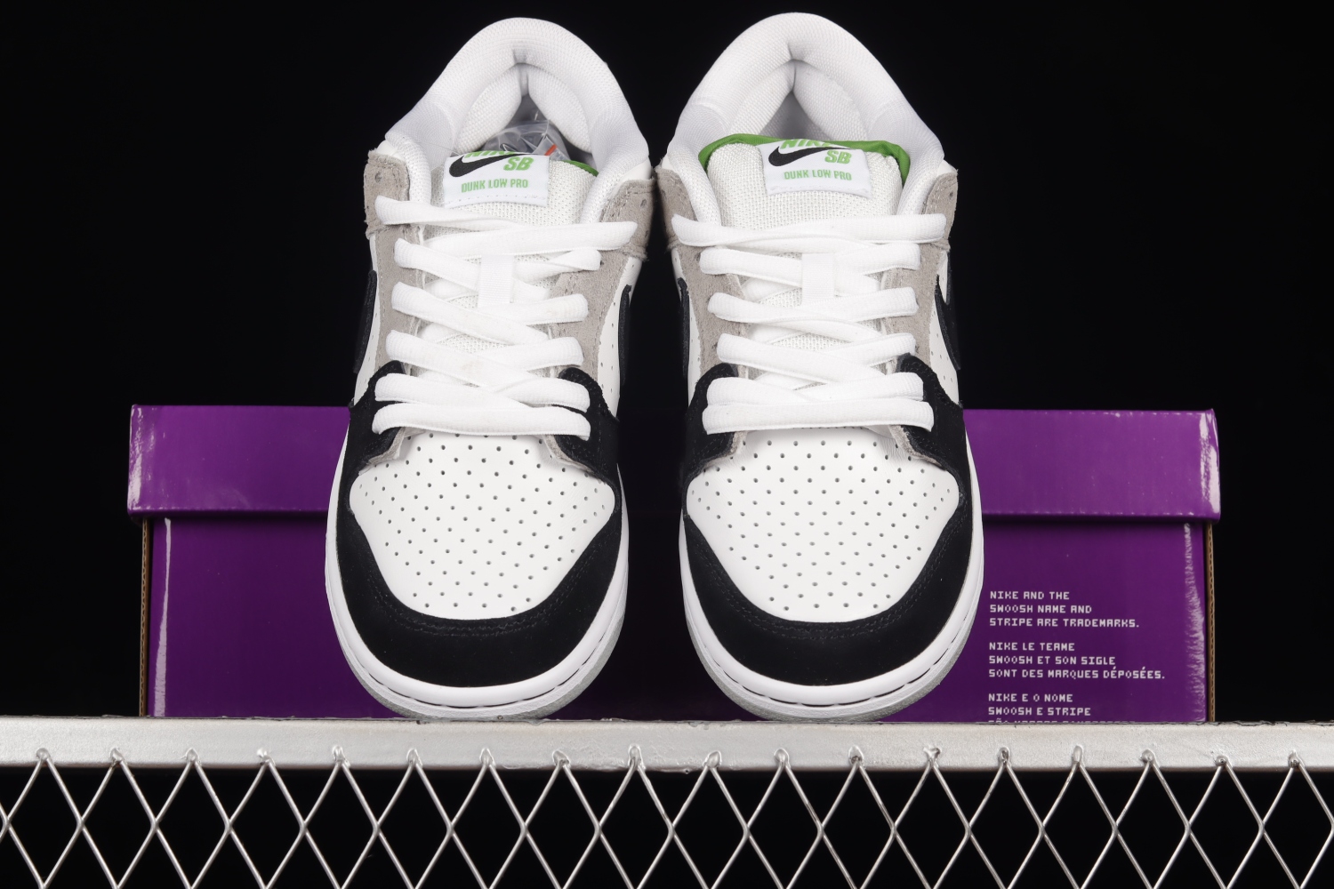 Nike SB Dunk Low Chlorophyll BQ6817-011