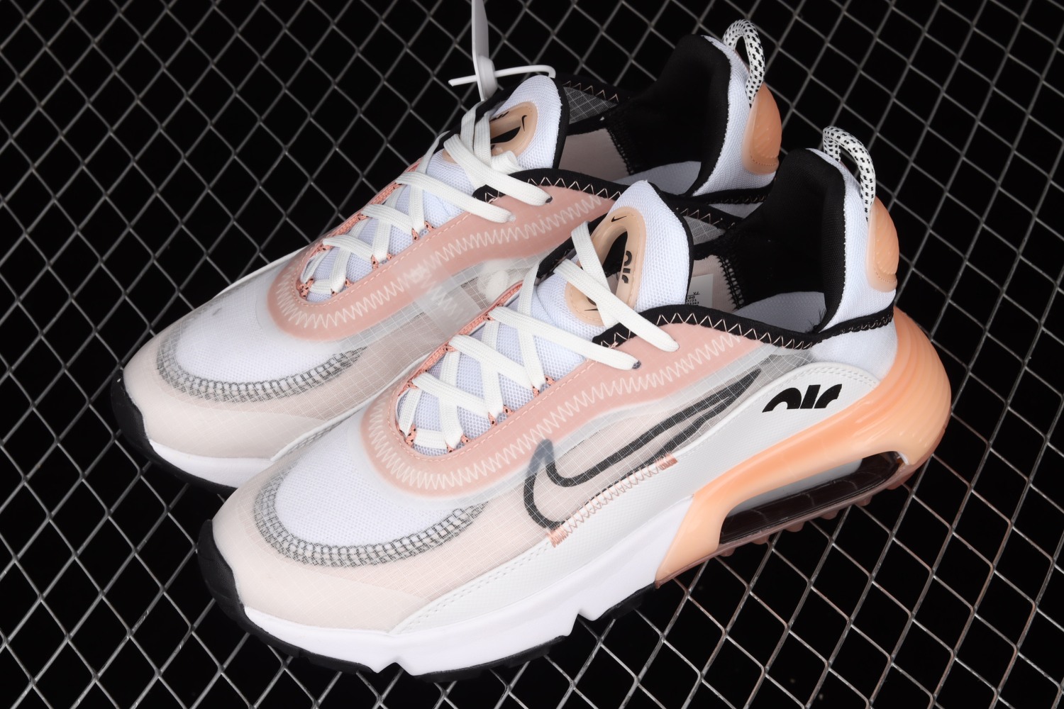 Air Max 2090 “Champagne” CV8727-100