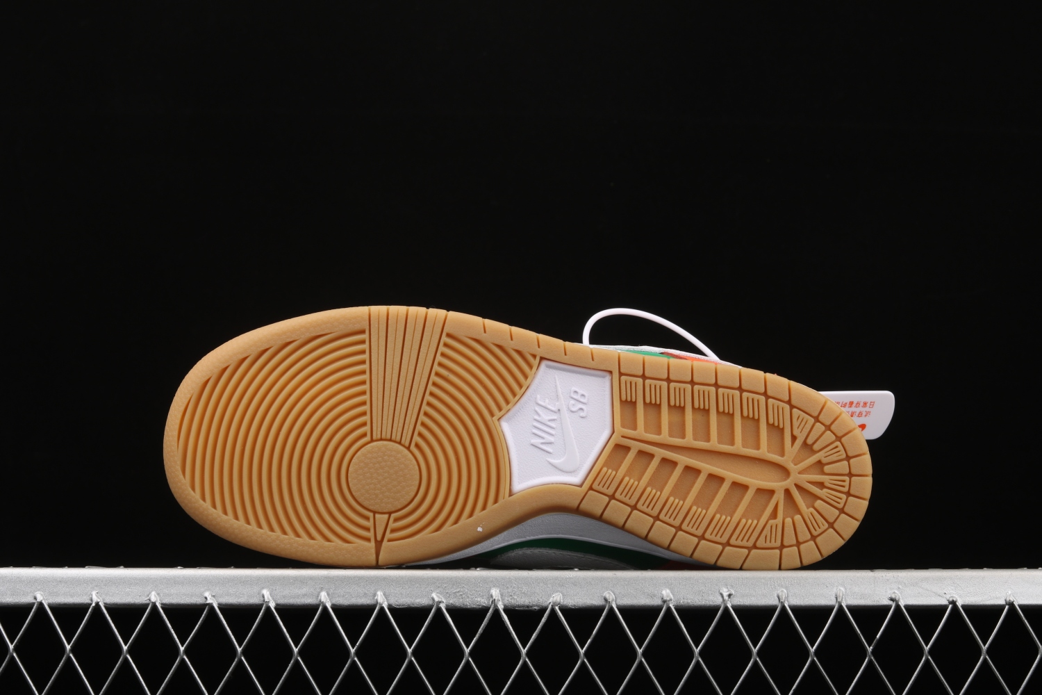 Nike SB Dunk Low 7 Eleven CZ5130-600