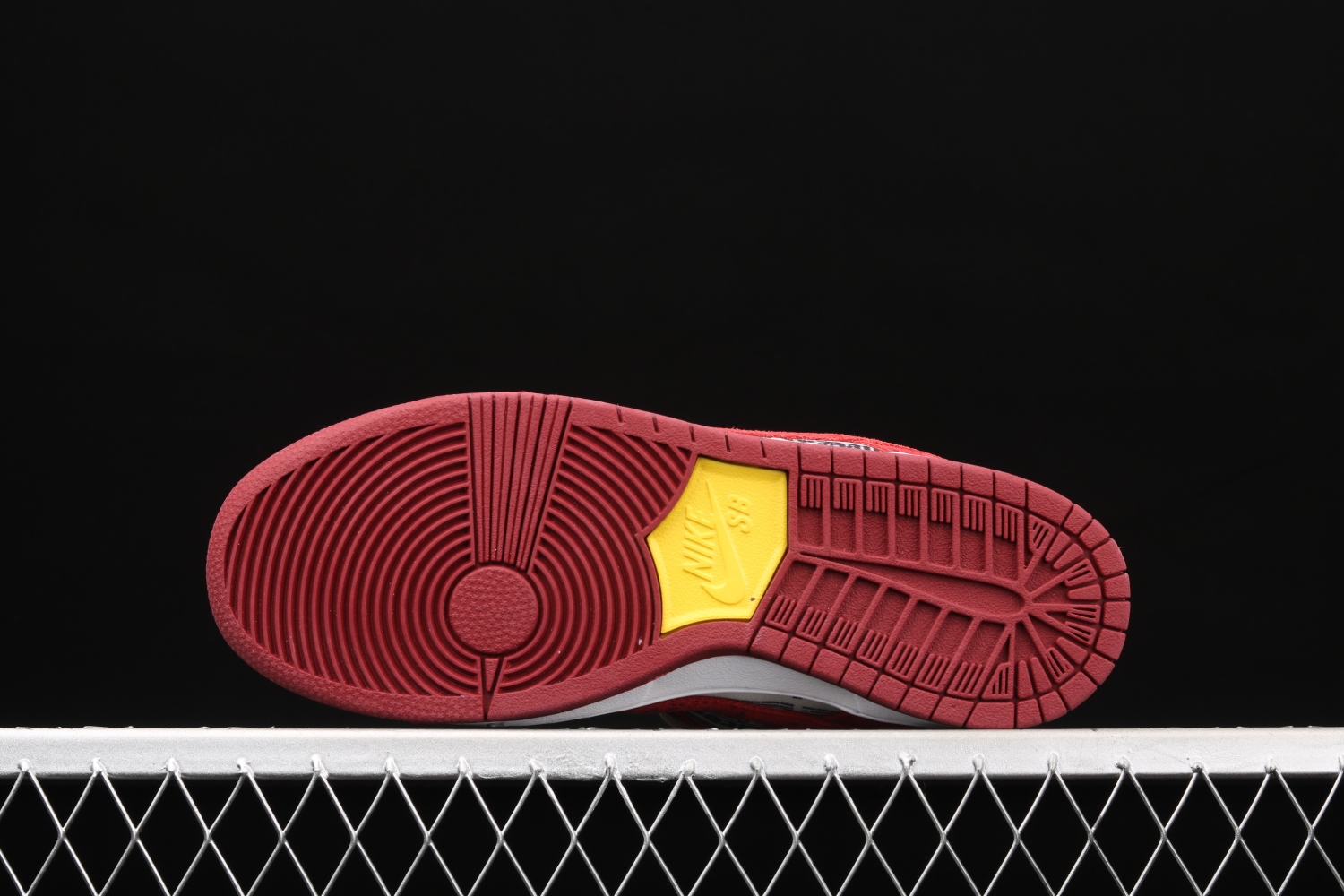 Nike Dunk SB Low Rukus Crawfish  504750-660