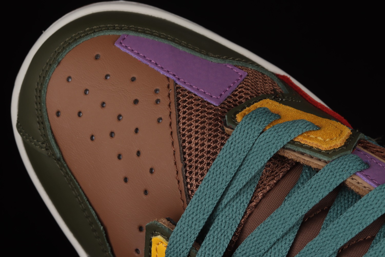 Nike Dunk Low Scrap Archeo Brown DB0500-200