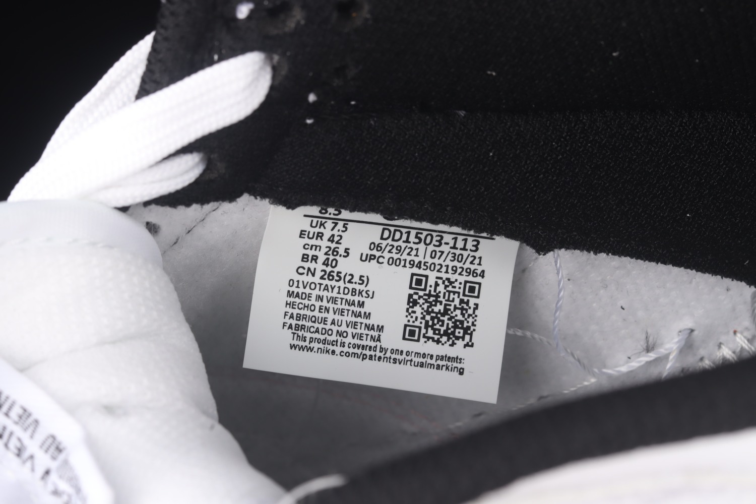 Nike Dunk Low White Black (2022) (W)  DD1503-113