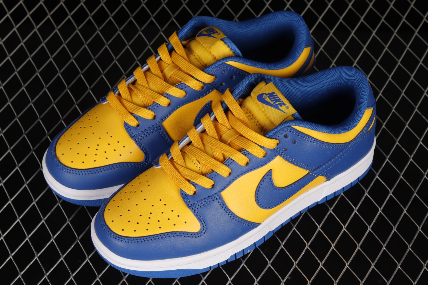 Nike Dunk Low UCLA DD1391-402