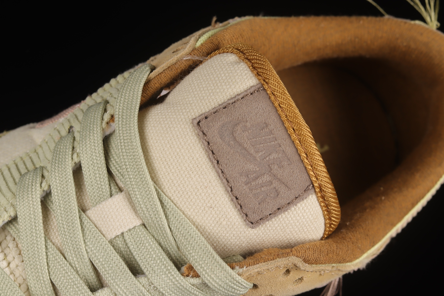 Nike Dunk Low On the Bright Side (W) DQ5076-121
