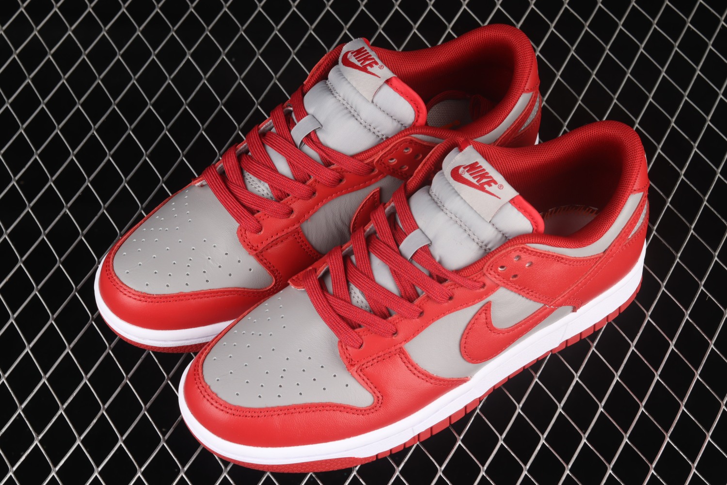 Nike Dunk Low Retro UNLV DD1391-002