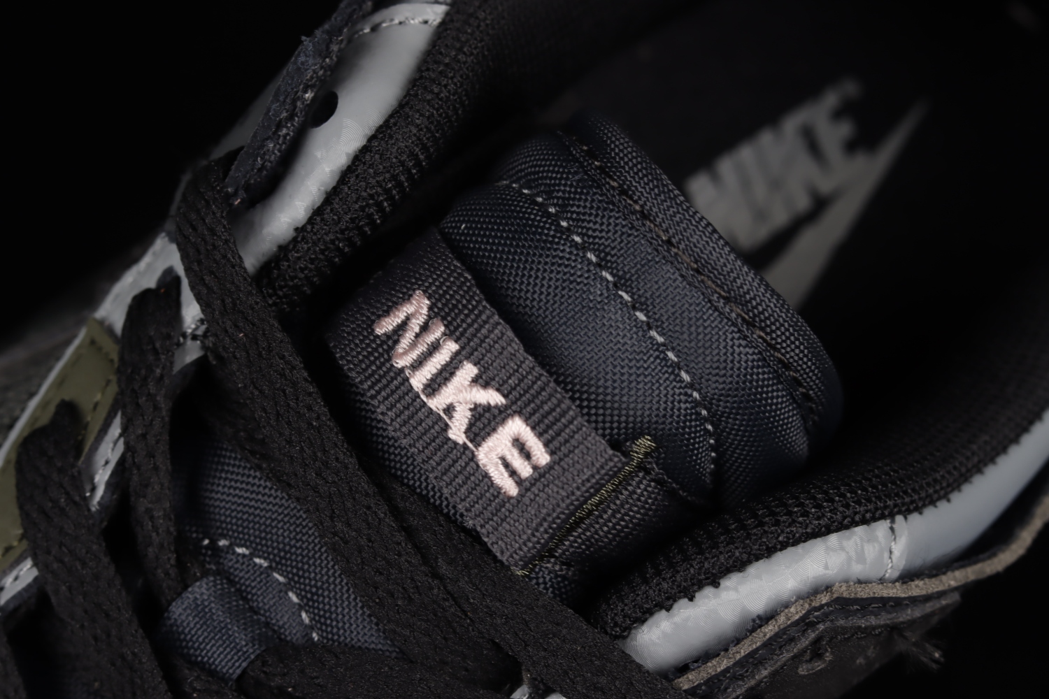 Nike Dunk Low Scrap Black Gum DB0500-001