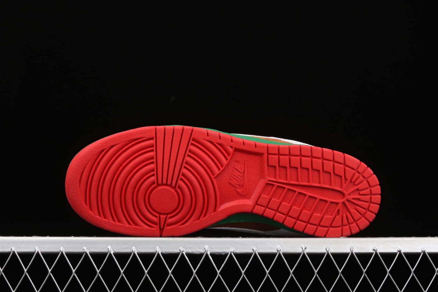 Nike Dunk SB Low Cali (2004)  304292-211