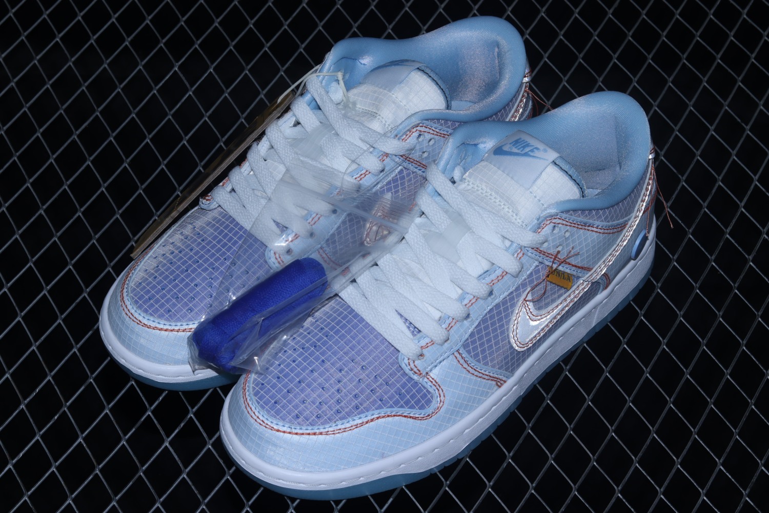 Nike Dunk Low Union Passport Pack Argon DJ9649-400