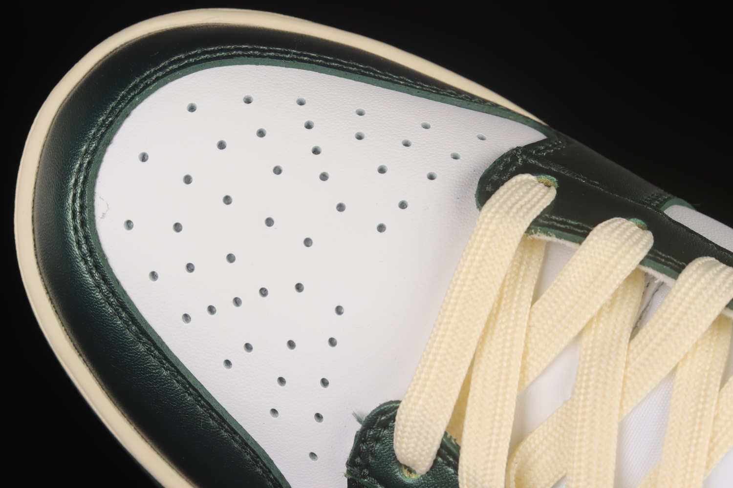 Nike Dunk Low Vintage Green (W) DQ8580-100