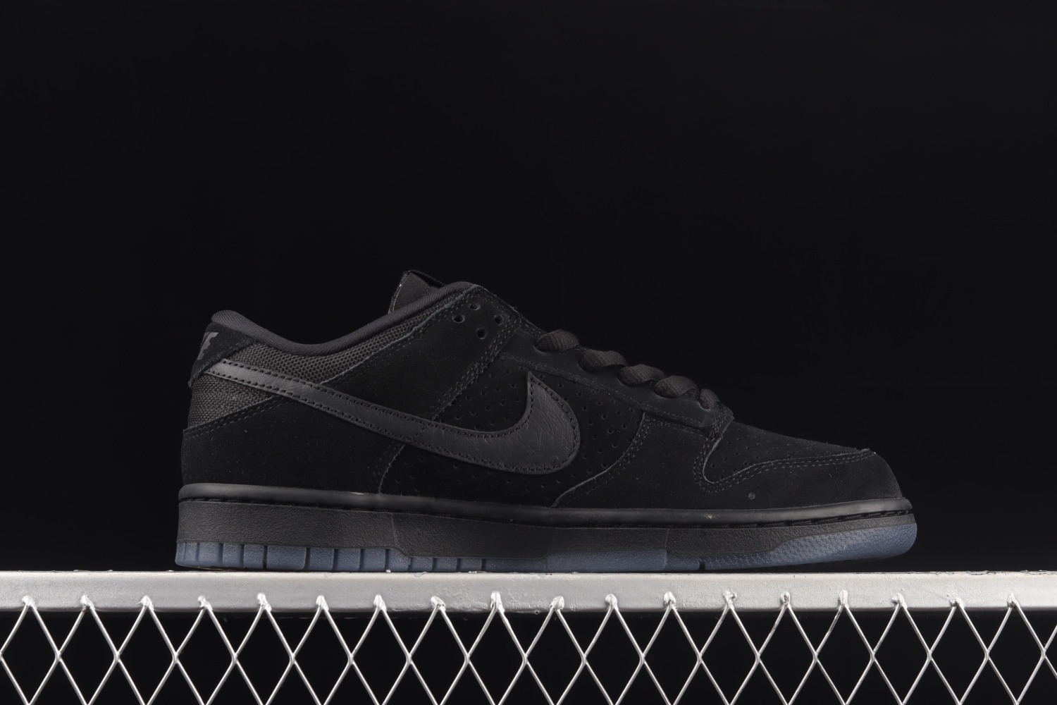 Nike Dunk Low SP Undefeated 5 On It Black DO9329-001