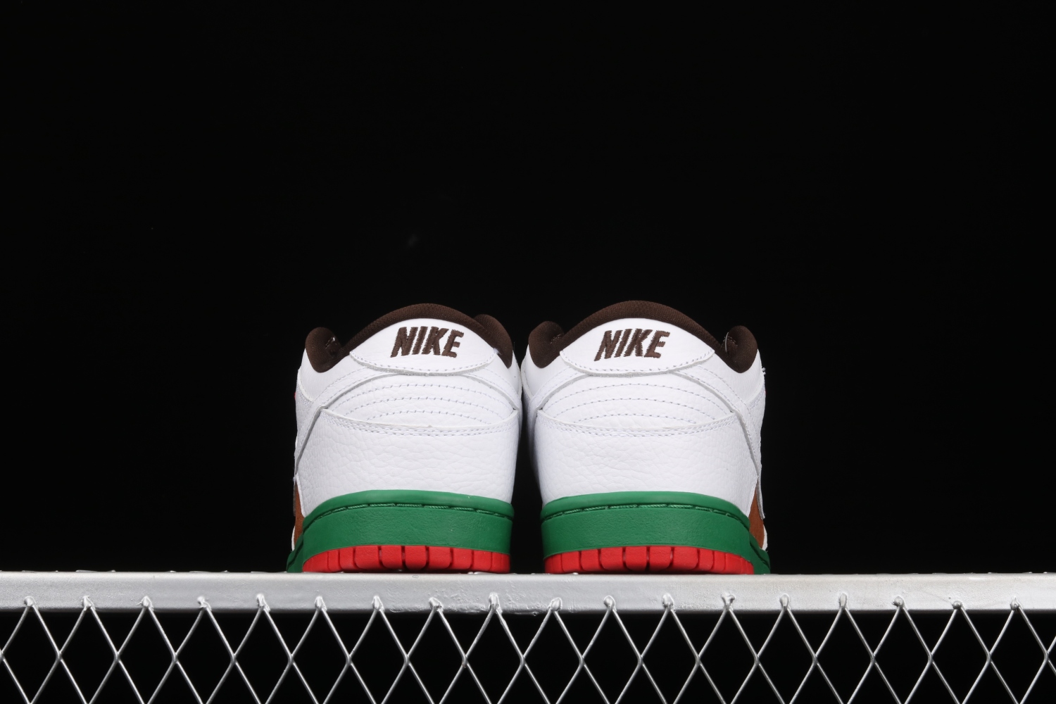 Nike Dunk SB Low Cali (2004)  304292-211