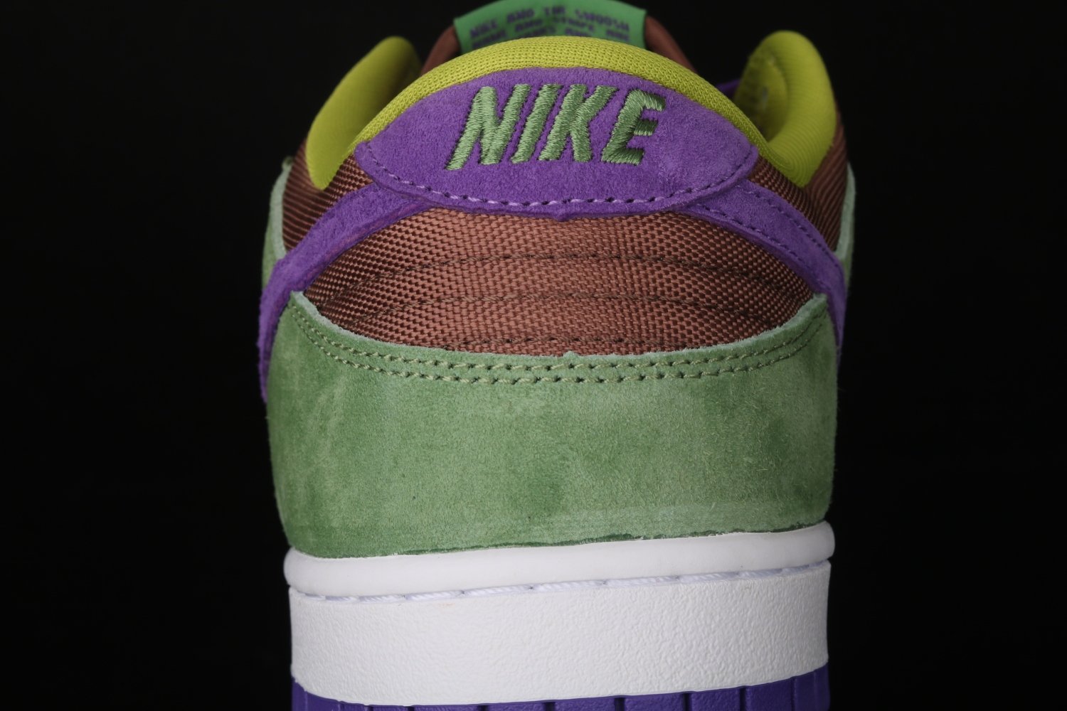Nike Dunk Low Veneer (2020) DA1469-200