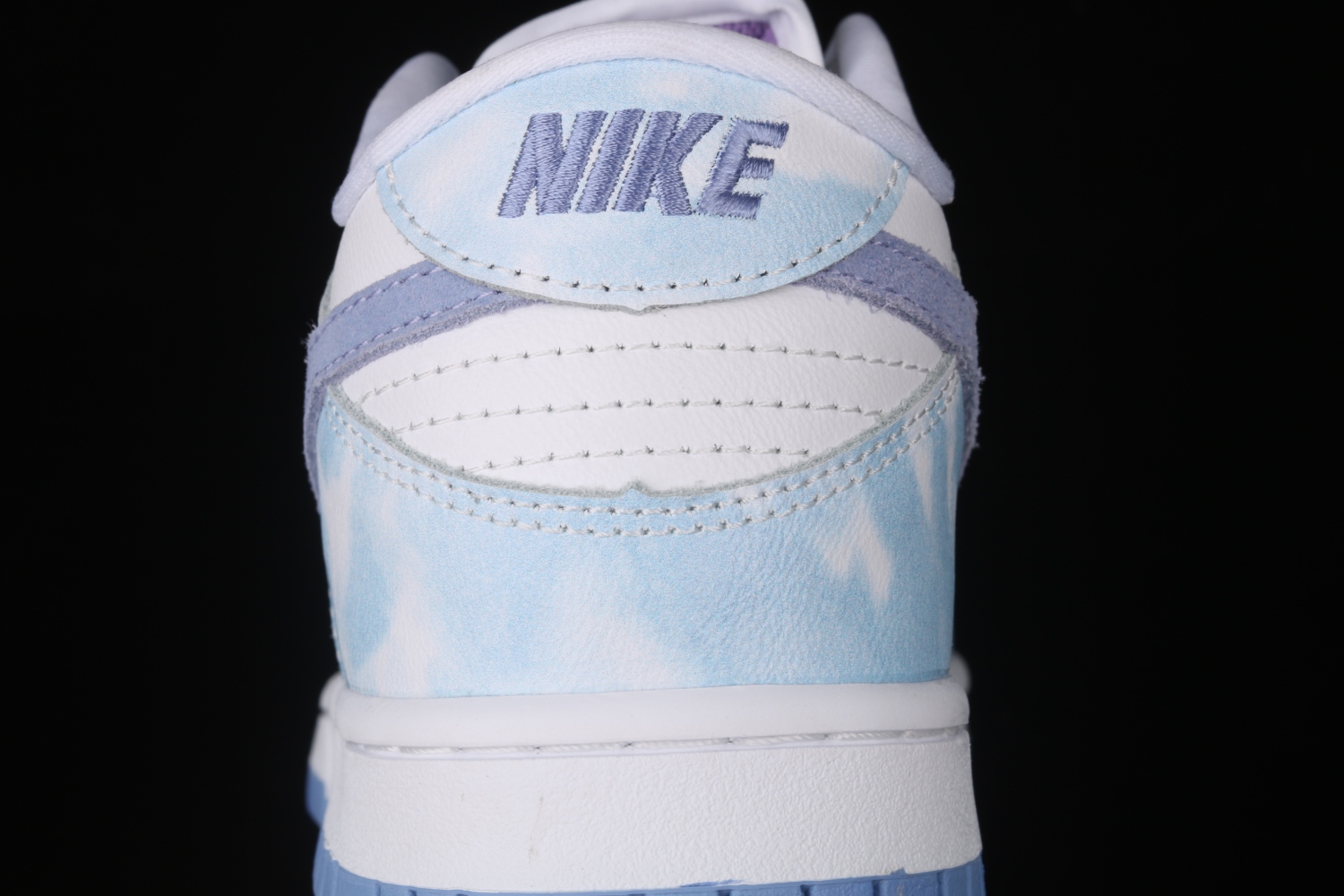 Nike Dunk Low Purple Pulse (W) DM9467-500