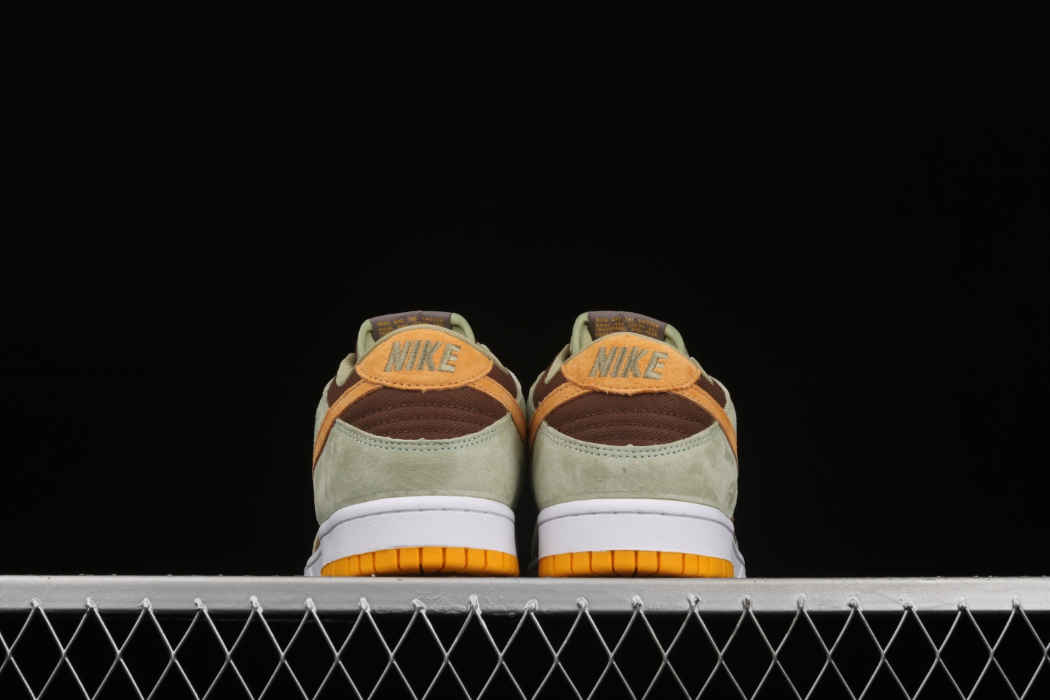 Nike Dunk Low Olive Brown Orange  DH5360-300