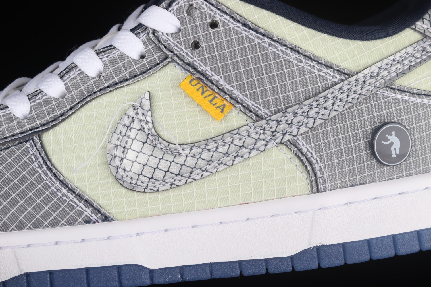 Nike Dunk Low Union Passport Pack Pistachio DJ9649-401