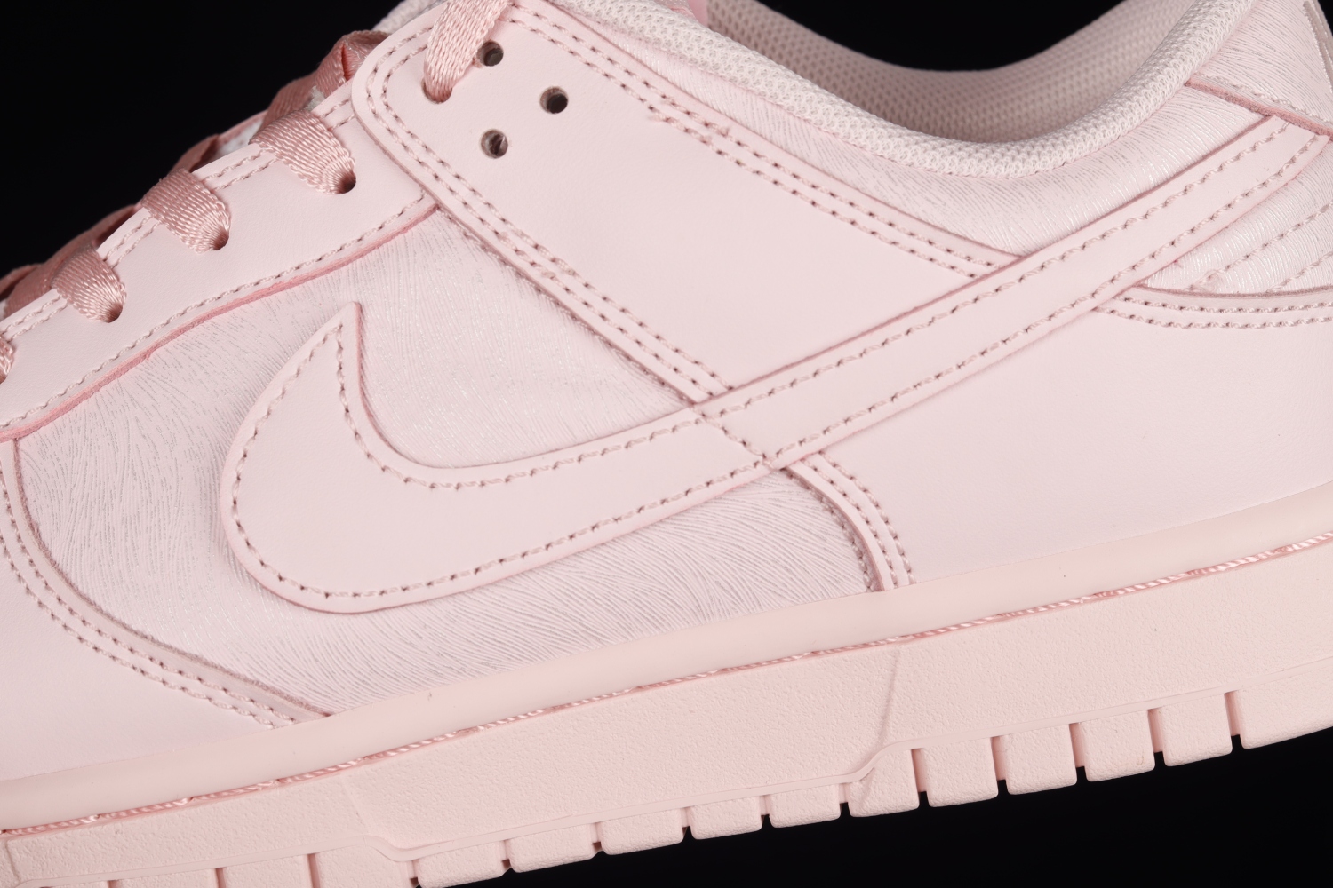 Nike Dunk Low Pink (GS) 921803-601