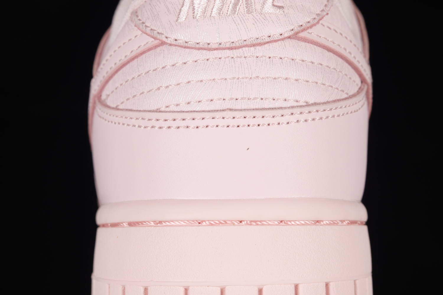 Nike Dunk Low Pink (GS) 921803-601
