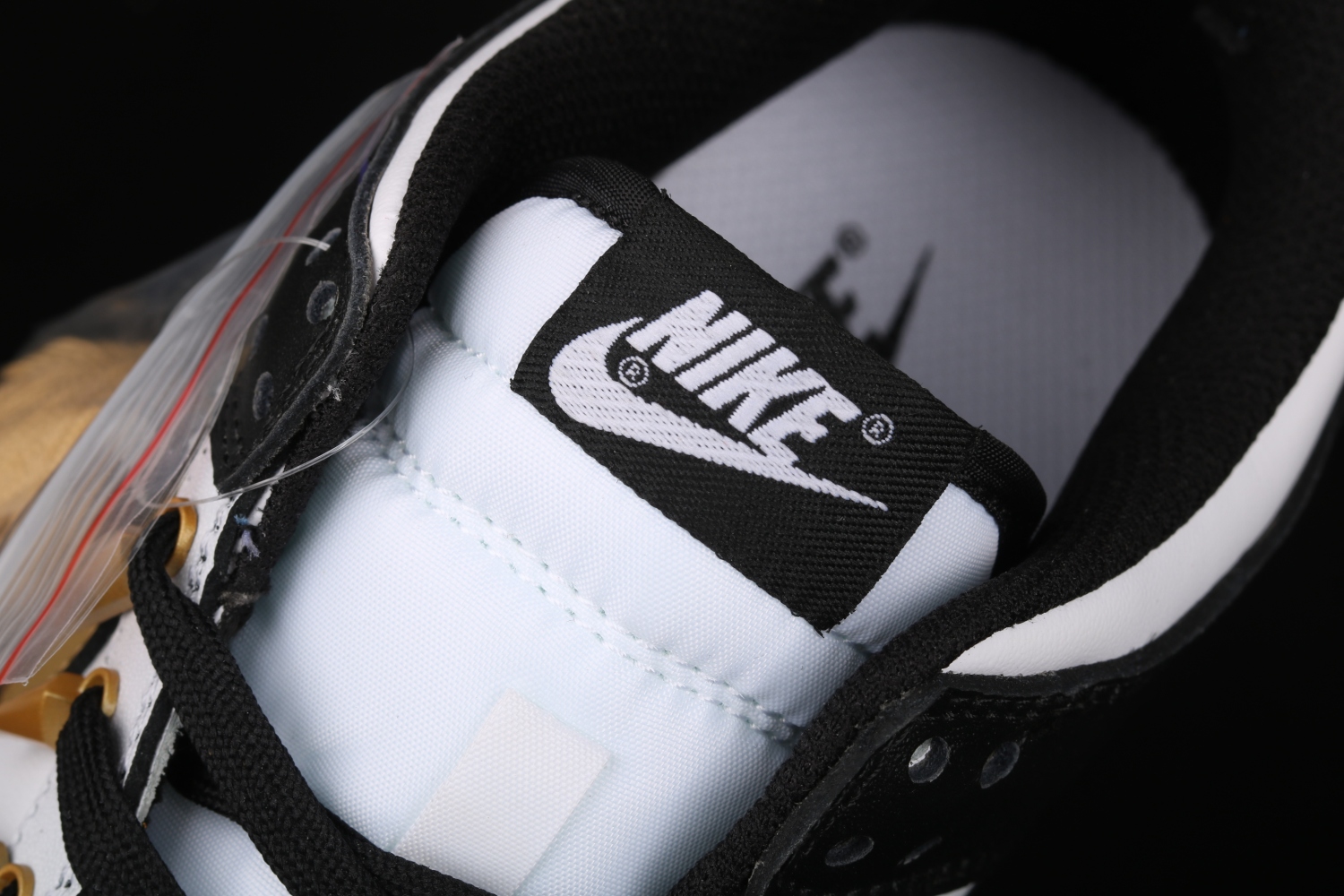 Nike Dunk Low Retro White Black (2021) DD1503-101