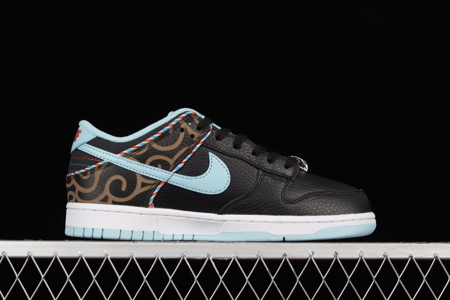 Nike Dunk Low SE Barber Shop Black DH7614-001