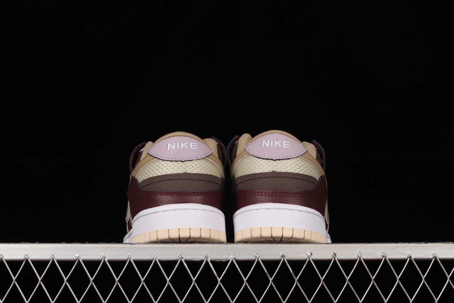 Nike Dunk Low Scrap Latte DH7450-100