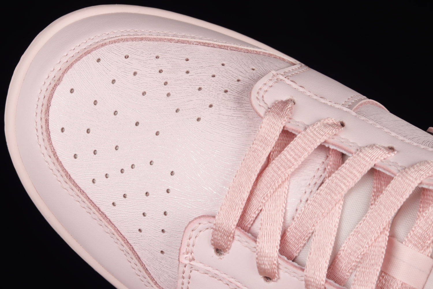 Nike Dunk Low Pink (GS) 921803-601