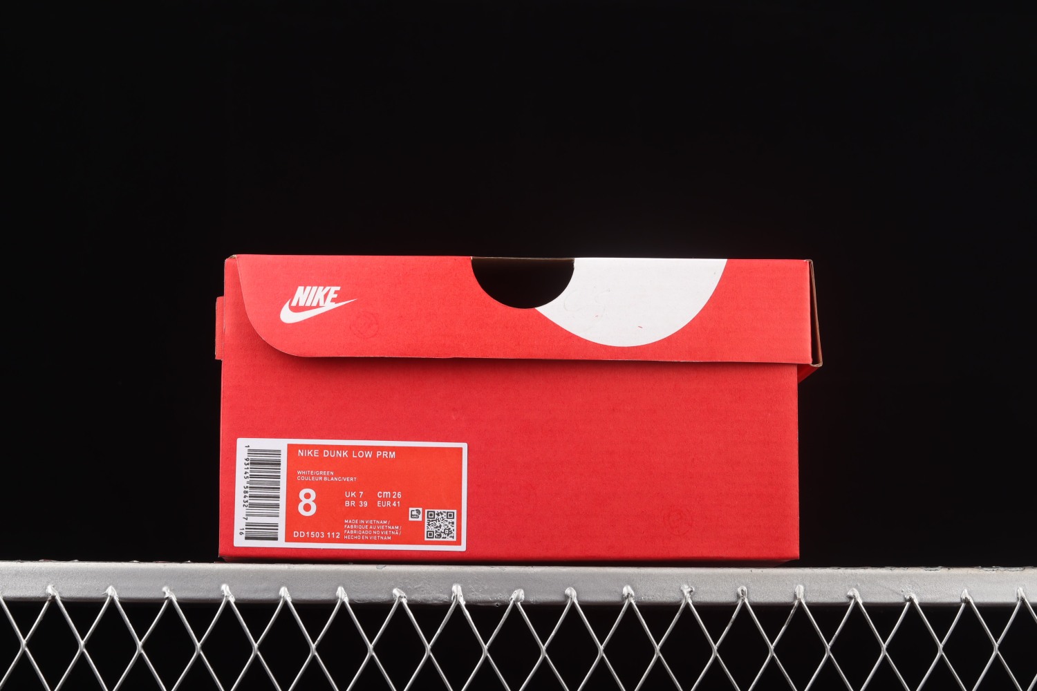 Nike Dunk Low White Lucky Green (W) DD1503-112