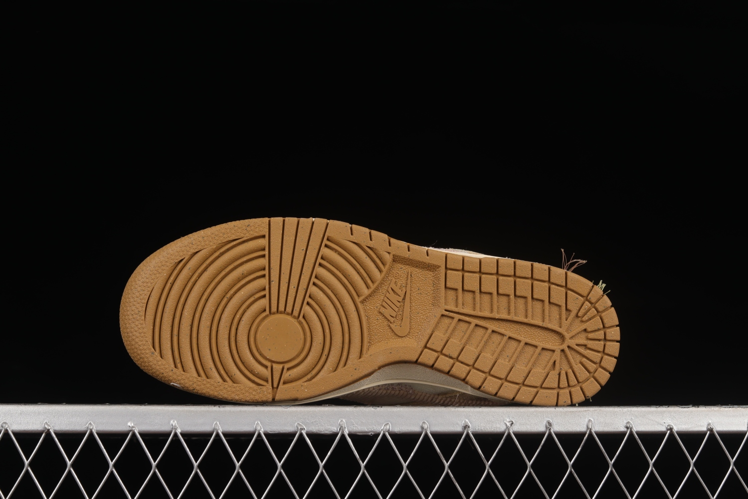 Nike Dunk Low On the Bright Side (W) DQ5076-121