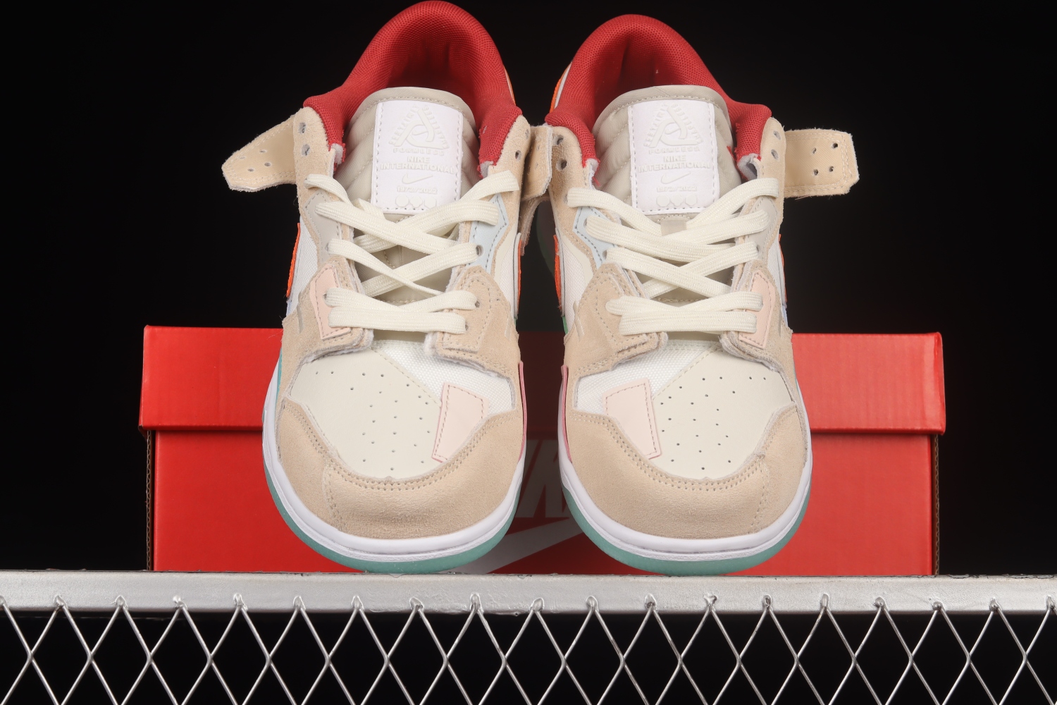 Nike Dunk Low Scrap Shapeless, Formless, Limitless DQ4975-181
