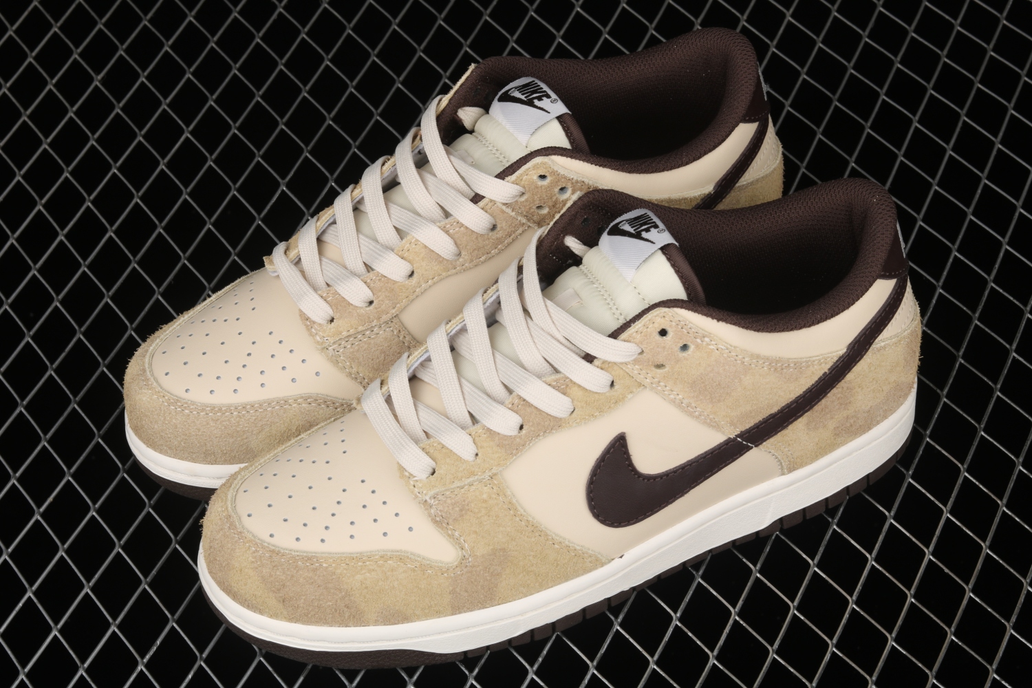 Nike Dunk Low Retro PRM Cheetah  DH7913-200