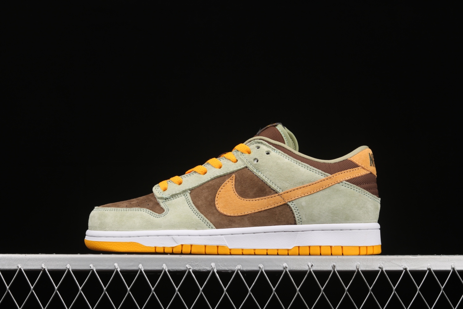 Nike Dunk Low Olive Brown Orange  DH5360-300