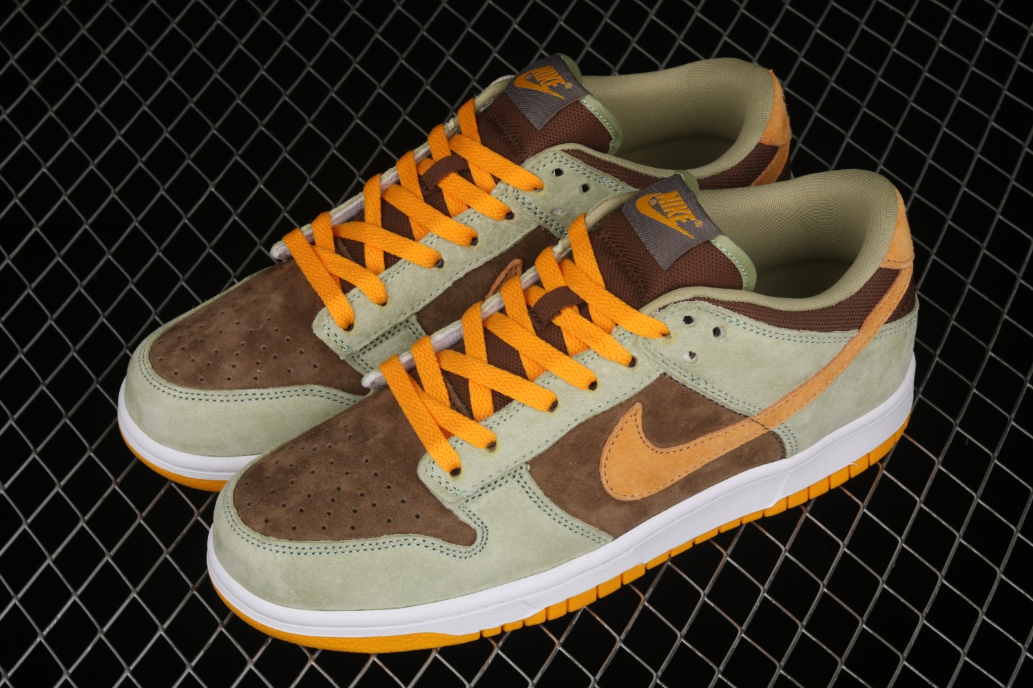 Nike Dunk Low Olive Brown Orange  DH5360-300