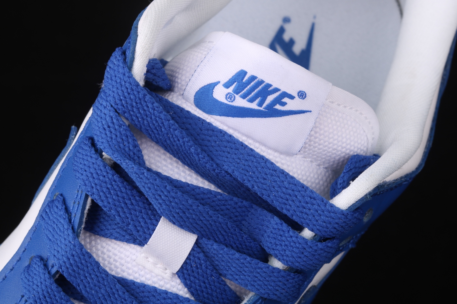 Nike Dunk Low SP Kentucky (2020/2022) CU1726-100
