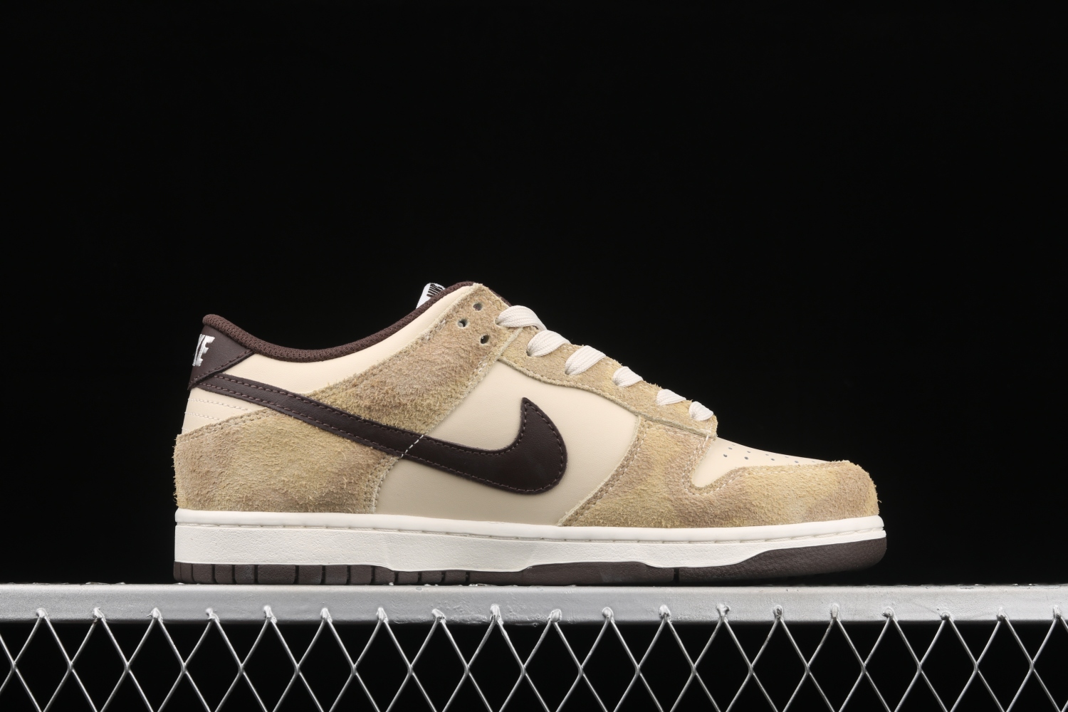 Nike Dunk Low Retro PRM Cheetah  DH7913-200