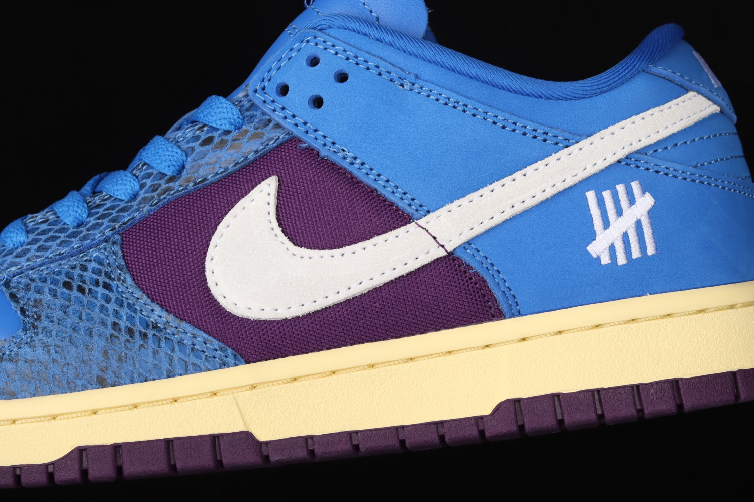 Nike Dunk Low UNDEFEATED Dunk vs. AF1 DH6508-400