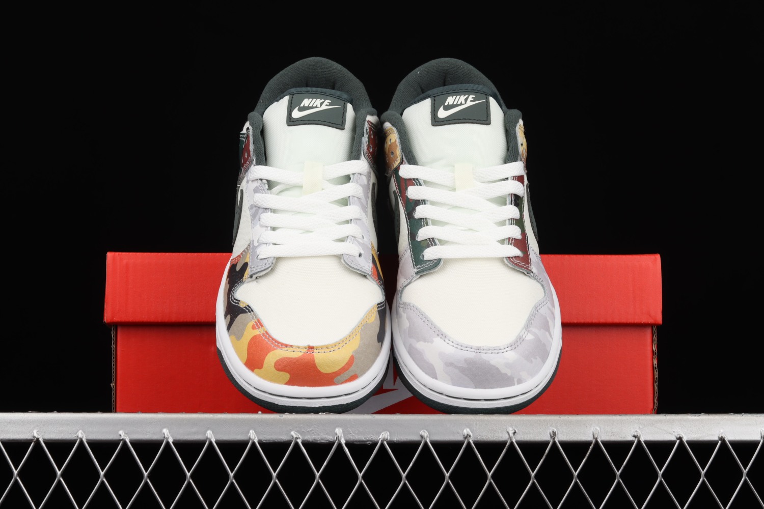 Nike Dunk Low SE Sail Multi-Camo DH0957-100