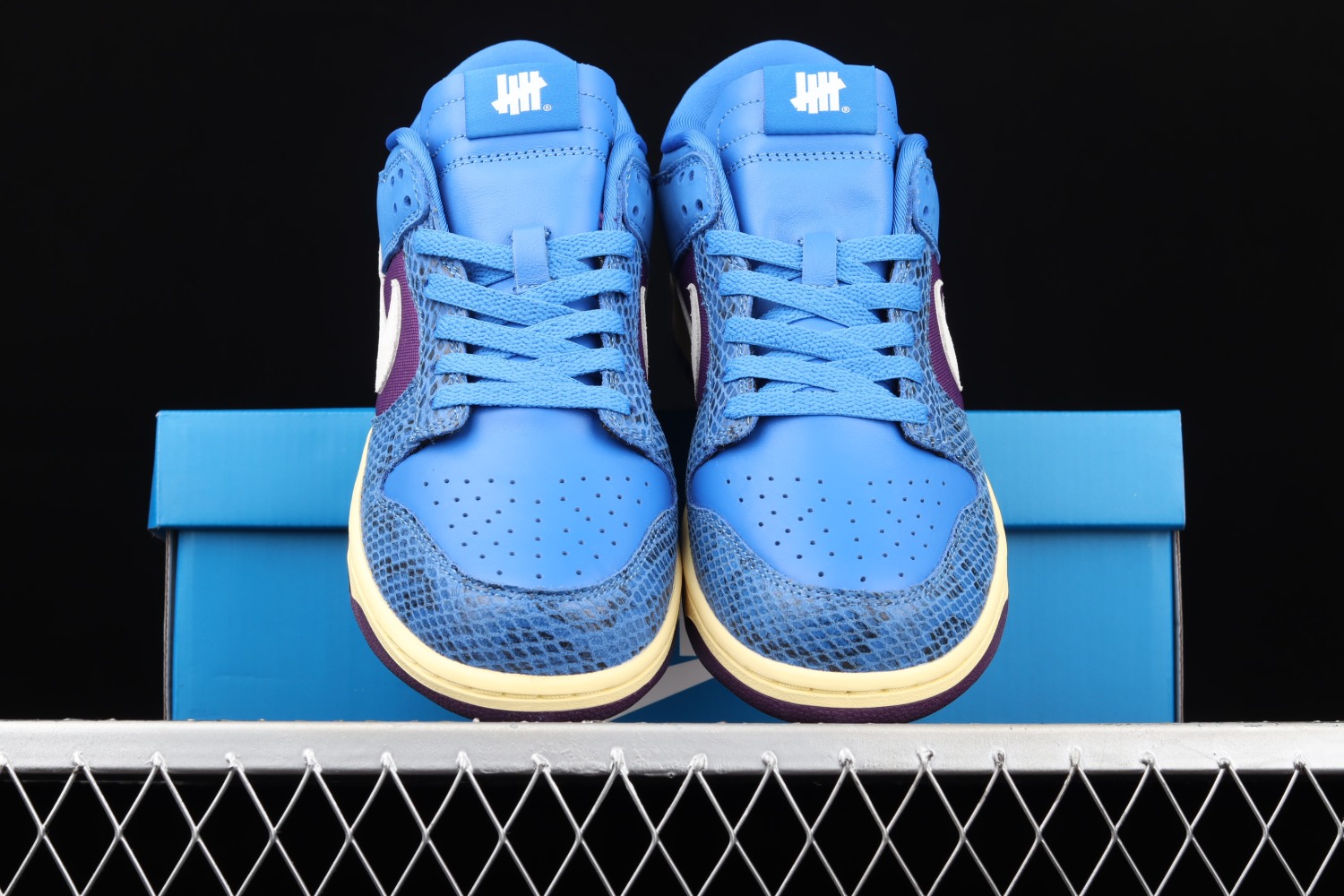 Nike Dunk Low UNDEFEATED Dunk vs. AF1 DH6508-400