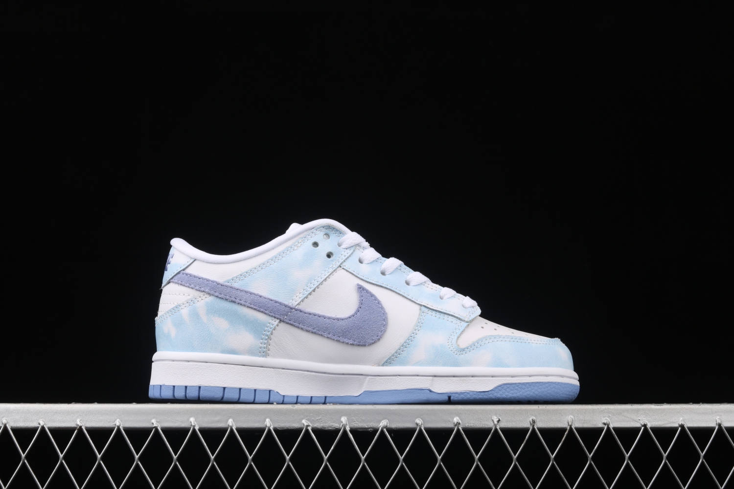 Nike Dunk Low Purple Pulse (W) DM9467-500