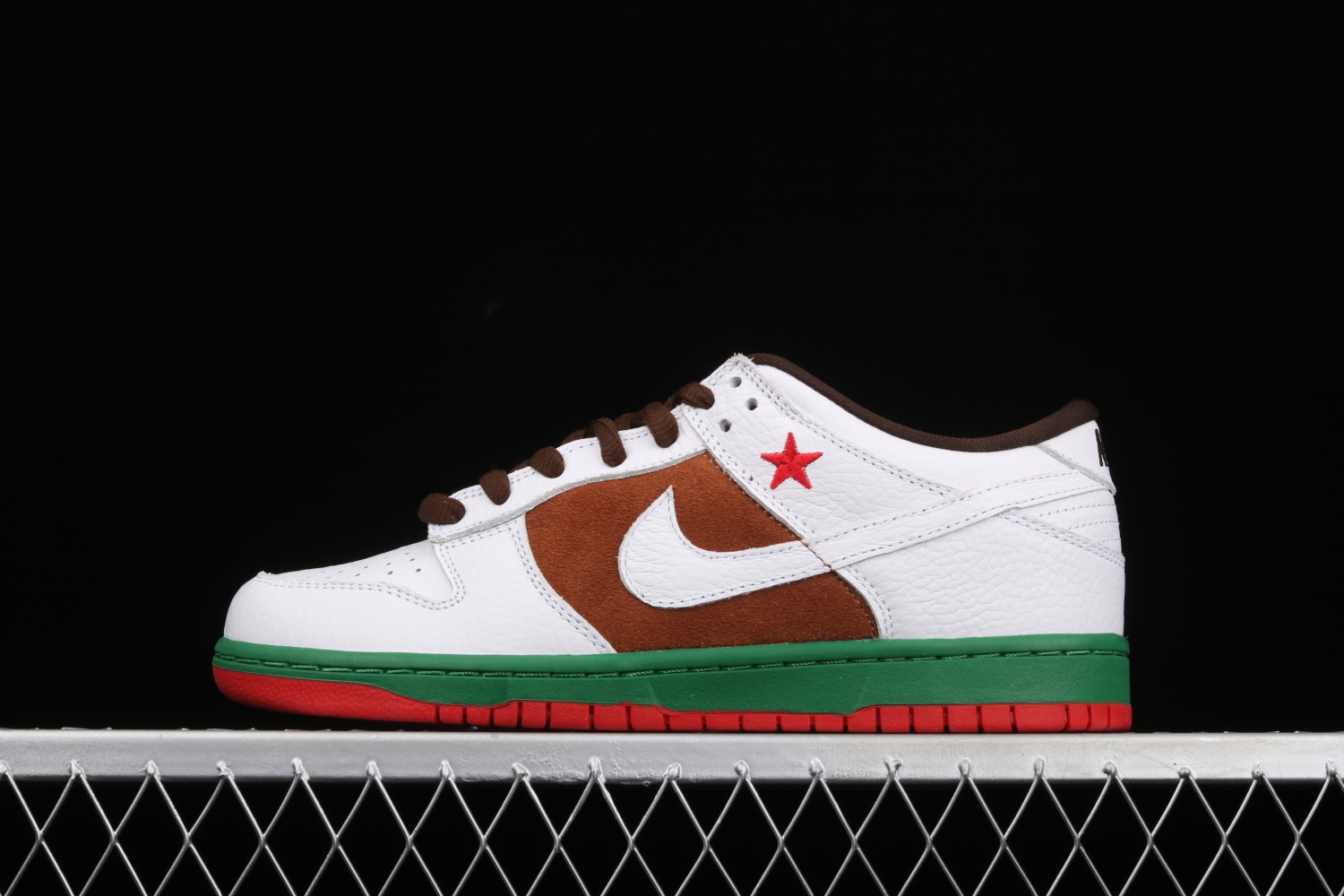 Nike Dunk SB Low Cali (2004) 304292-211