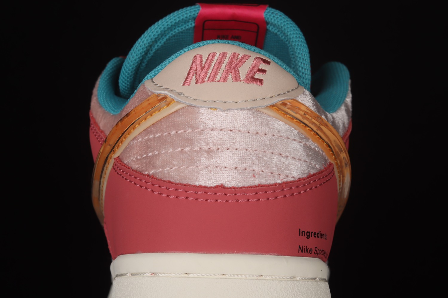 Nike Dunk Mid Social Status Free Lunch Strawberry Milk  DJ1173-600