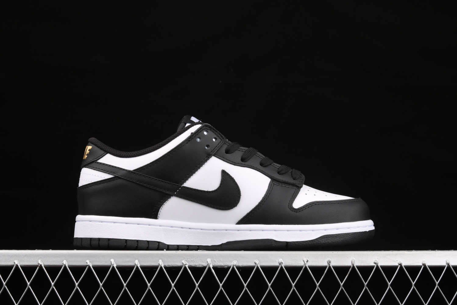 Nike Dunk Low Retro White Black (2021) DD1503-101