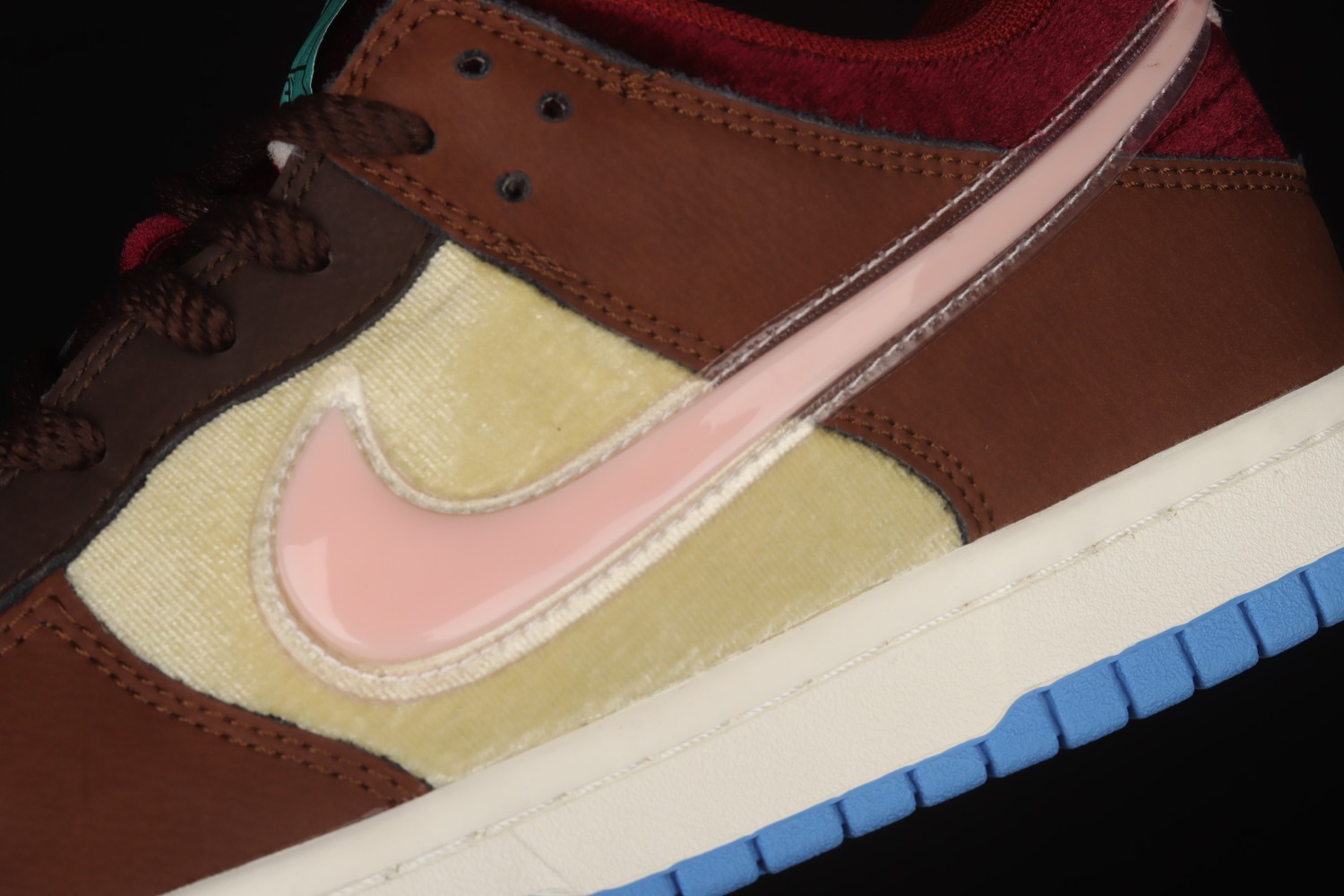 Nike Dunk Mid Social Status Free Lunch Chocolate Milk  DJ1173-700