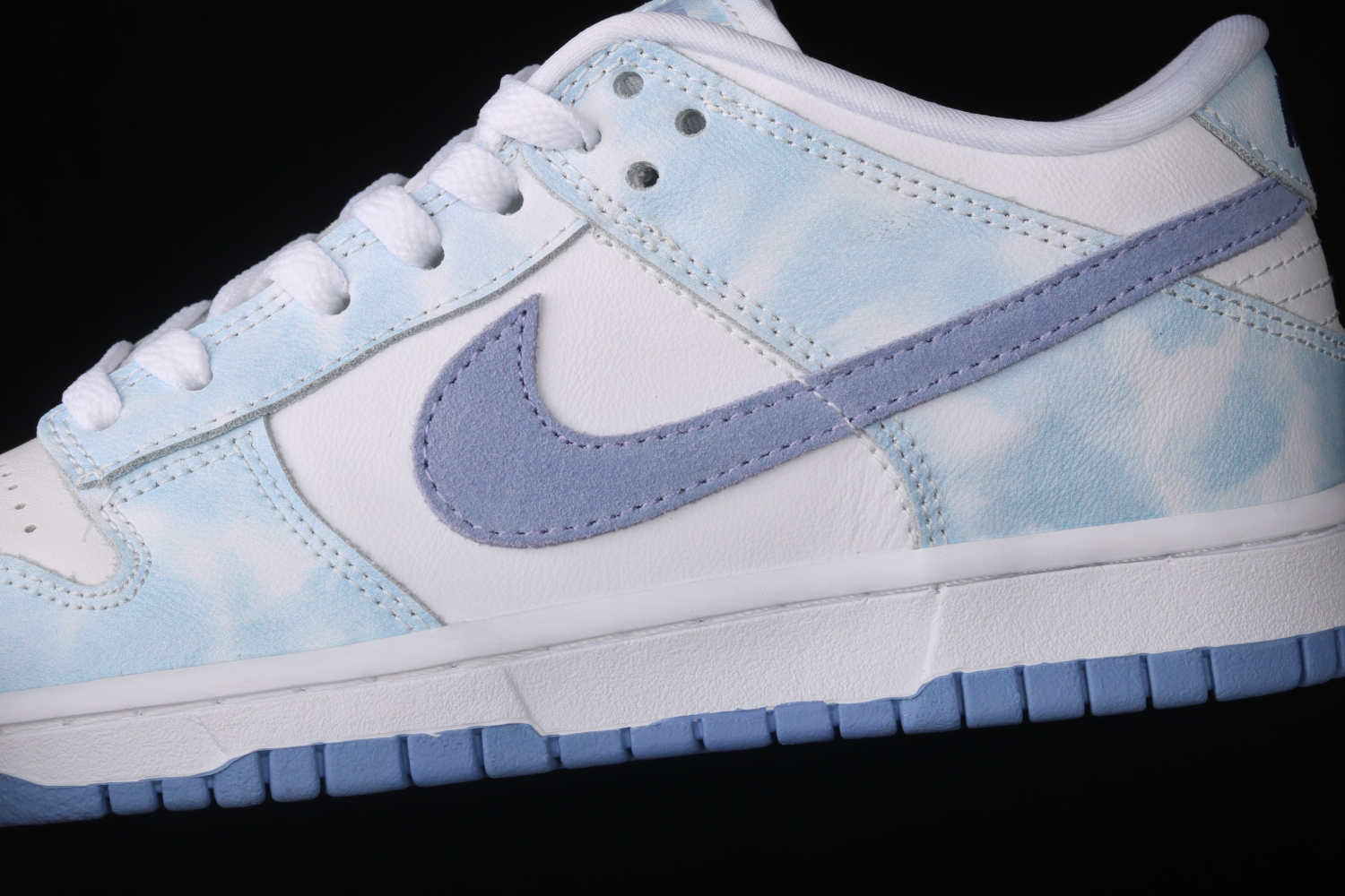 Nike Dunk Low Purple Pulse (W) DM9467-500