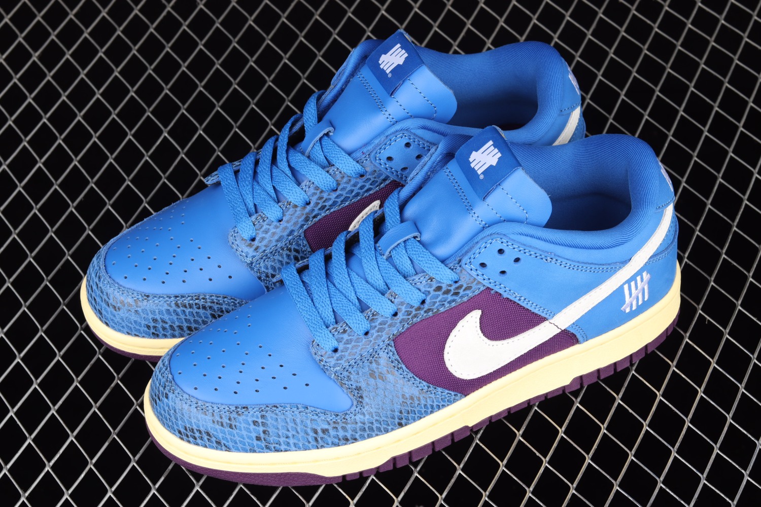 Nike Dunk Low UNDEFEATED Dunk vs. AF1 DH6508-400