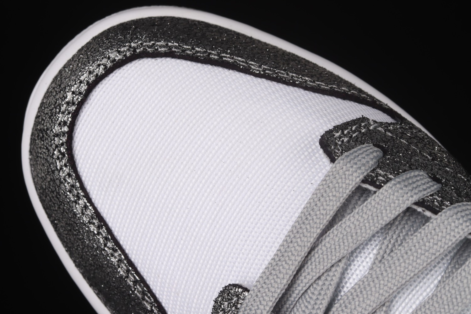 Nike Dunk Low Golden Gals Metallic Silver (W) DO5882-001