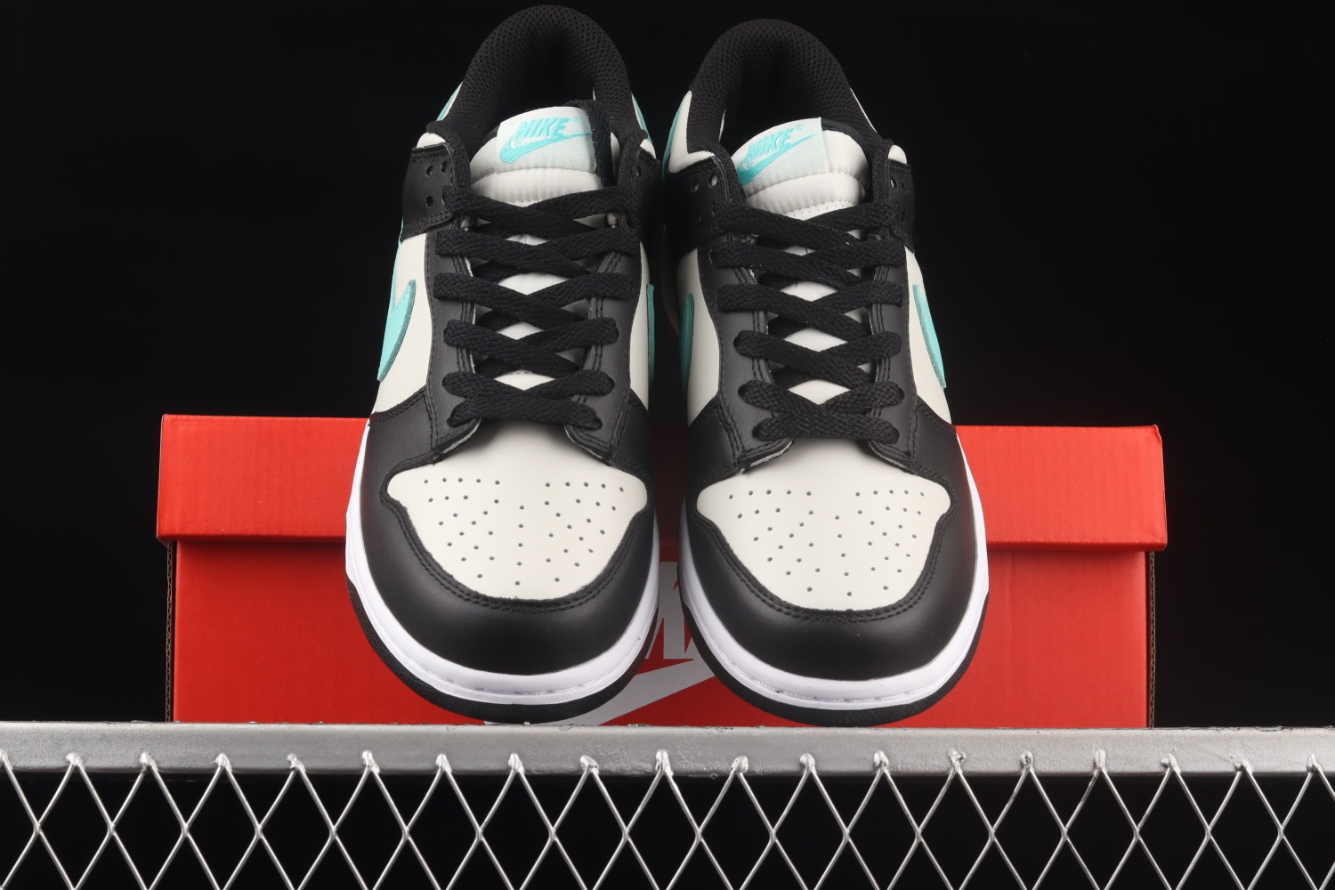 Nike Dunk Low Light Bone Tropical Twist (GS) CW1590-003